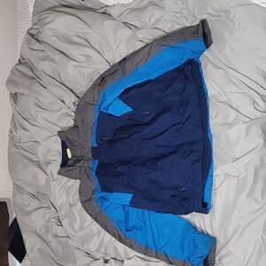 ❄️ Xersion Water Resistant Jacket